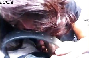 Indian GF Sucking Her Boyfriend Meaty Wood In Car - XVIDEOS.COM