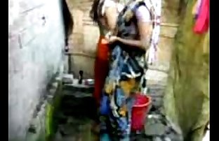 孟加拉 德西 村庄 女孩 洗澡 在 达卡