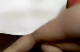 Niedlich Mädchen Zeigen aus Ihr Niedlich Arsch auf Web cam