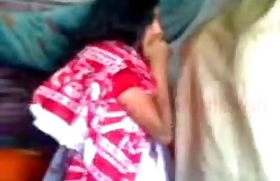 Indische Neu Verheiratet Kerl versuchen zabardasti zu Frau sehr schüchtern - Indische sexxx Tube - Frei Sex Videos ein