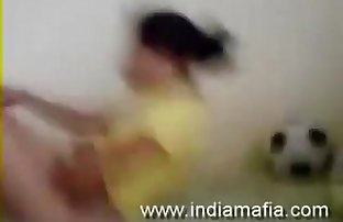 jayaraj 阿南 krishnan 抽 他的 自己的 妹妹 在 tiruvottriyur 奈
