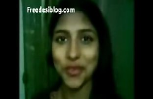 پنجابی لڑکی اجاگر بیکار ہے & fucks پنجابی آڈیو