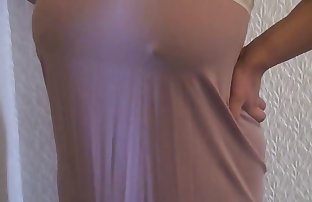 Sexy Indian Aunty Anamika expose her HUGE Boobs