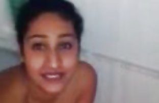 Desi Chick Blowjob In Shower