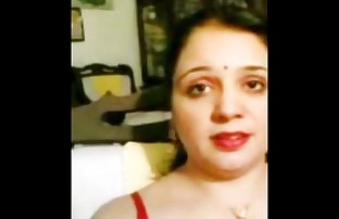 Pakistaanse Moslim vrouw laat harige fuddi vulva En Mollig bhosree cunthole