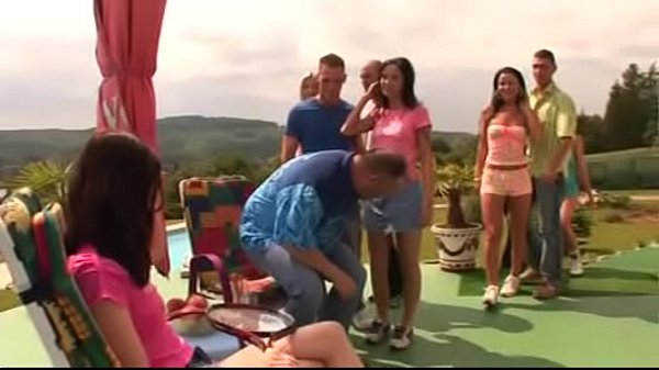 l. E le tue ragazze in festa (2007)