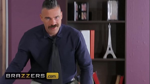 Große Titten bei der Arbeit – (Monique Alexander, Charles Dera) – Ferngesteuerter Boss – Brazzers