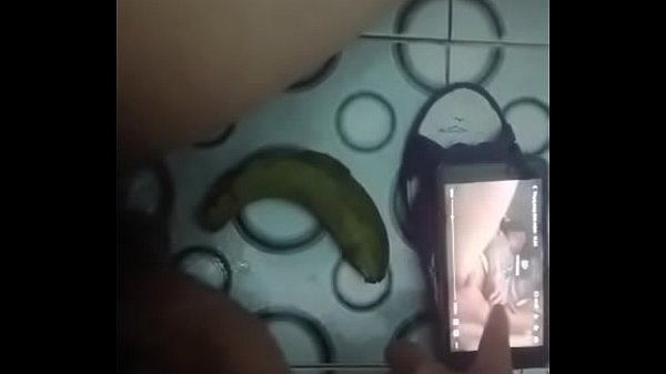 d&acirc_m mit Bananenschale