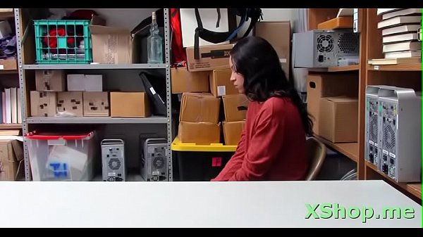 Teen Teen posiert – umwerfend