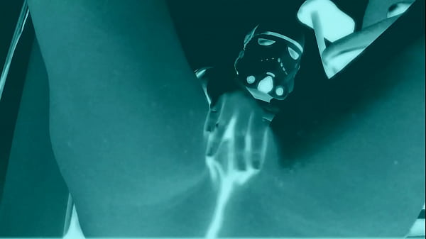 Il lato oscuro della ha qualcosa di nero ed enorme per potersi divertire! Vuoi vedere che cosa &egrave_?