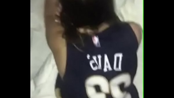 Chết tiệt một con đĩ nữ sinh từ phía sau Doggy POV