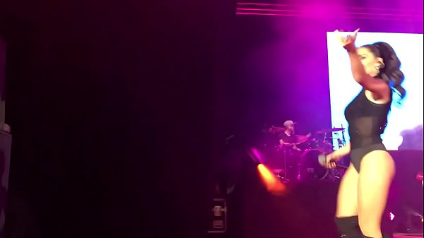 Lali Esp&ó_sito sexy in a show in Israel