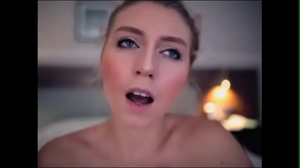 Wunderschöner Teenager, atemberaubender Orgasmus vor der Live-Kamera – mehr auf teenmilfcams.com