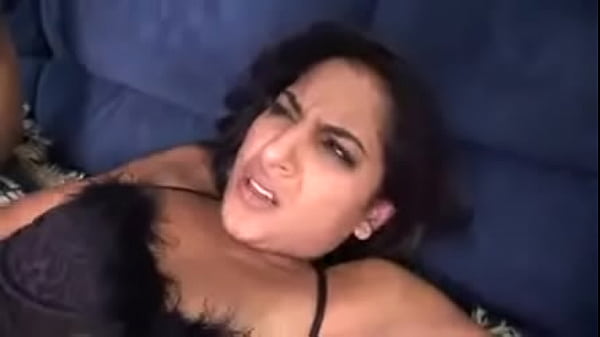 Horny hottie was eaten by the kidnapper