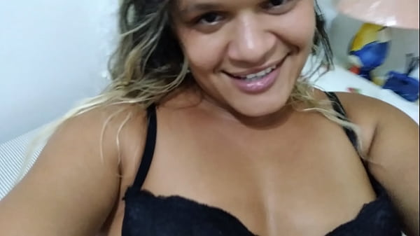 Lockdown ist das einzig Gute, was man tun kann, ist ein Videoanruf mit Paty Bumbum. 10 Minuten 30 Reais - 20 Minuten 50 Reais. Akzeptiert Pix in Brasilien und Paypal im Ausland. (55) 13 997734140