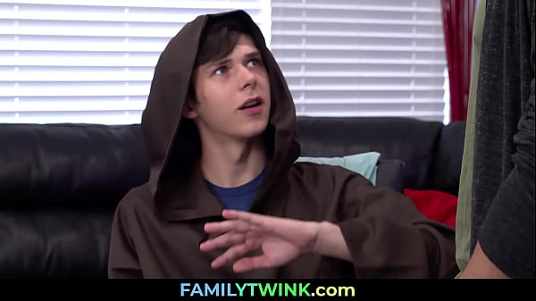 FamilyTwink - Little Padawan Stacking his Step Father, Armando de Armas, Dakota Lovell