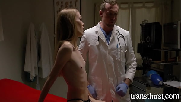 Hai una condizione che richiede una seria suzione - Pierce Paris, Crystal Thayer