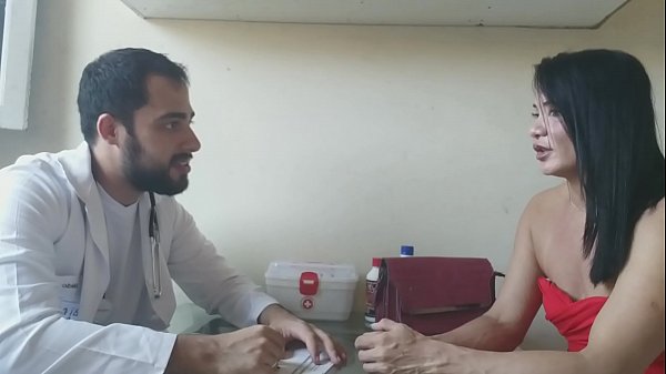 Fui al doctor Pica para que le sacara objeto extraño en el culo. mira lo que pasó.