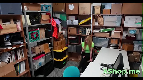 Cute maid Alexa Raye can'_t get enough of fucking