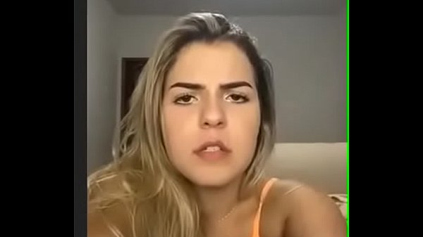 Heiße junge Mädchen tanzen Funk auf Instagram live