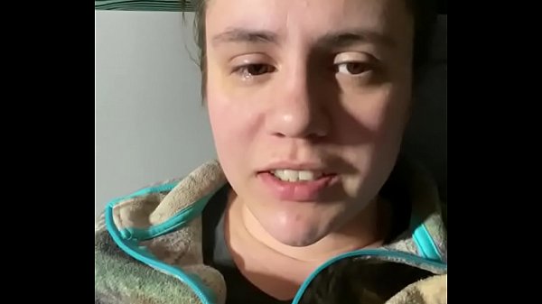 Erniedrigung einer bibelschlagenden Hure