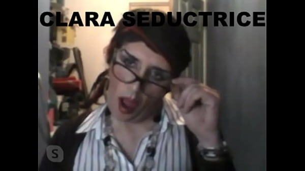 clara secretaire tr&egrave_s perverse FINI A POIL