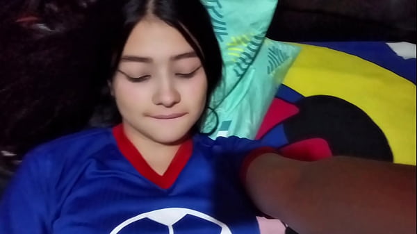 Ich habe darauf gewartet, dass der Hahnrei das Haus verlässt, um dem großen Schwanz meine Muschi zu geben (wirklich selbst gemacht)