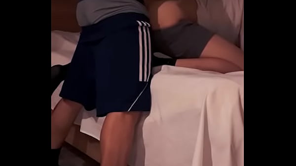 So fickt der geile Kerl des Grinders