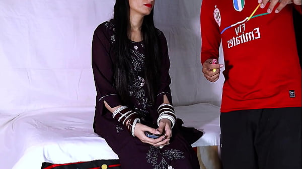 Gia đình bác sĩ fuck tôi trong tiếng Hin-ddi tình dục video