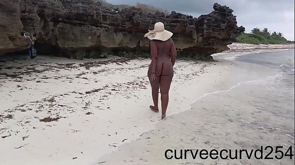 Atractiva chica adolescente amateur