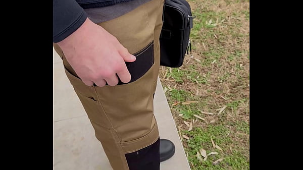 ¡Hola, equipo! En este nuevo episodio voy a visitar a un jardinero -...