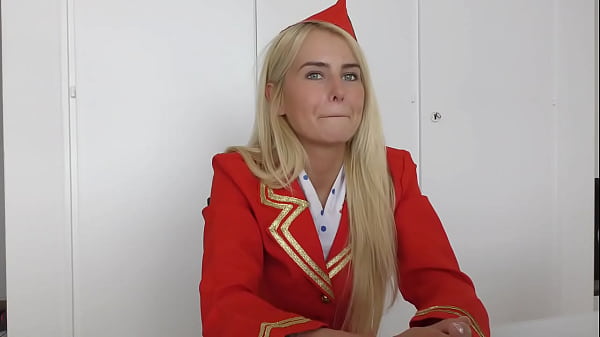 Hot Teen Girl enjoys herself in interracial