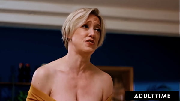 HORA DE ADULTOS - ¡COMPILACIÓN DE LA MADRASTRA DEE WILLIAMS! CON MELODY MARKS, KIMMY KIMM, TIFFANY WATSON y más