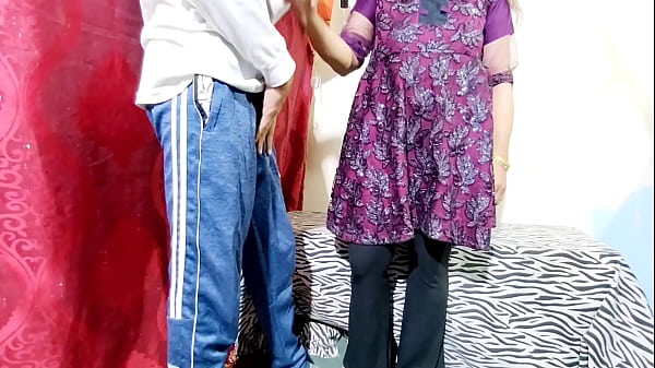 Bhabhi enjoyed it when brother-in-law'_s cock went into her big ass, indian gaand rough anal fucked