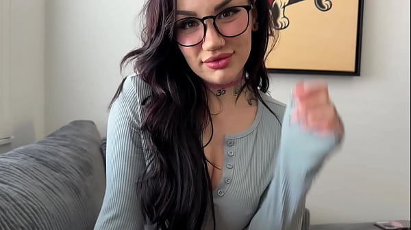 Süße vollbusige Stieftochter kümmert sich um dich – Nova Cane ~ Haushaltsfantasie ~ Scott Stark