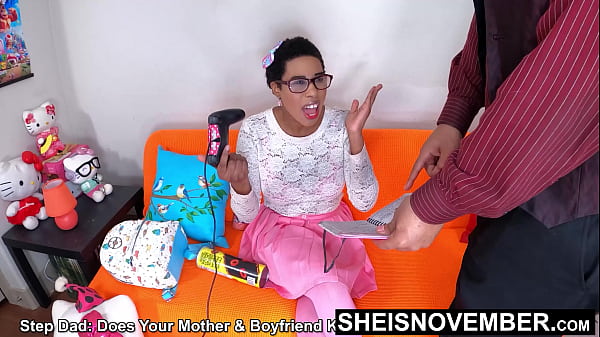 60fps mais novo drama realidade enredo falso: Padrasto roubando meu diário: me pressionando para uma foda de buceta missionária agressiva, peitos enormes e flácidos para fora, enteada nerd preta fofa Sheisnovember fodida de lado com as pernas para cima, perfuração de pau grande por Msnovember