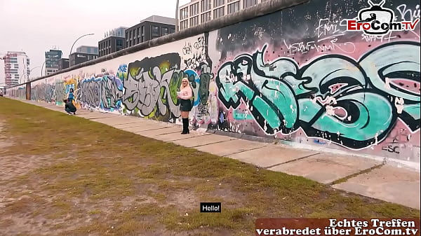 Riskantes & öffentliches echtes Sextreffen auf der Straße mit deutscher molliger Teenie-Schlampe