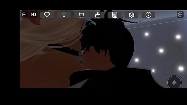 Die blonde Roblox-Eigentumsschlampe mag es hart