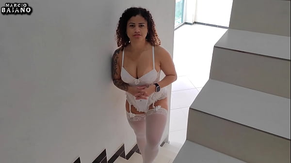 Uma Linda Stripper Realizou Uma Dança E Se Rendeu Morena Gostosa E Tesuda Em Casa Quer Sexo Gostoso.CORPO PERFEITO Sexy amador strip tease Dança quente da esposa louca por sexo