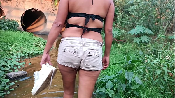 Puta Locura - Angry friend caught on the street, I take her to the river to firm her guts