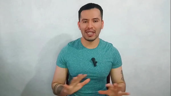 Ho riempito il culo del mio collega sposato della fabbrica americana con il mio grosso cazzo di 20 cm!