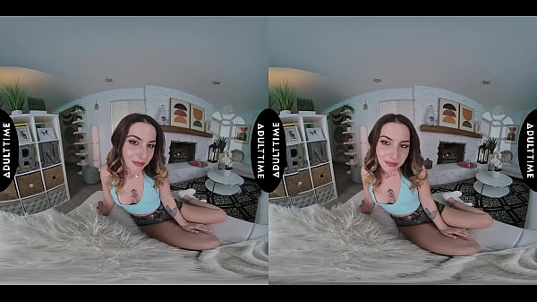UP CLOSE VR - La totalmente natural Chanel Camryn tiene MÚLTIPLES ORGASMOS TEMBLORABLES de la enorme polla de Kyle Mason