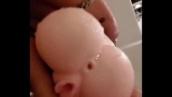 Un bon jet d'_eau Emy Angel