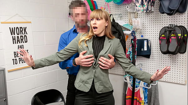 Adolescente segue i comandi della guardia per liberarsi dai guai - Pervcop