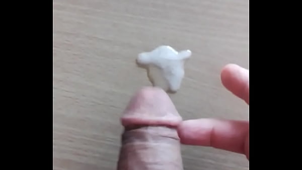 handjob &eacute_jaculation in front of porn