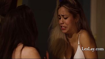 Ci finirà se non ci facciamo pugni a vicenda - Alina Lopez, Gia Paige