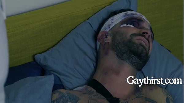 Funcionários conspiram contra chefe egomaníaco - Chris Damned, Adrian Hart