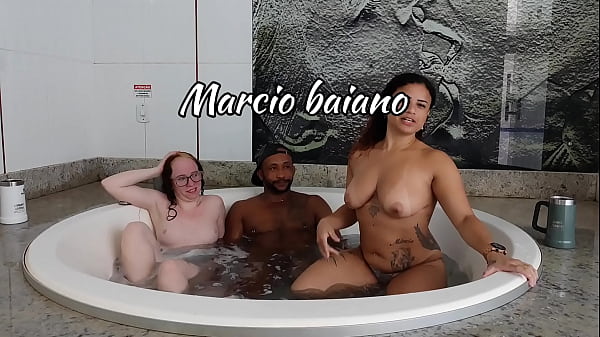 Le ragazze rivelano al pubblico come hanno perso la verginità. e lasciare il numero 73988412204 Eliane Furacao Lorrany Exotica