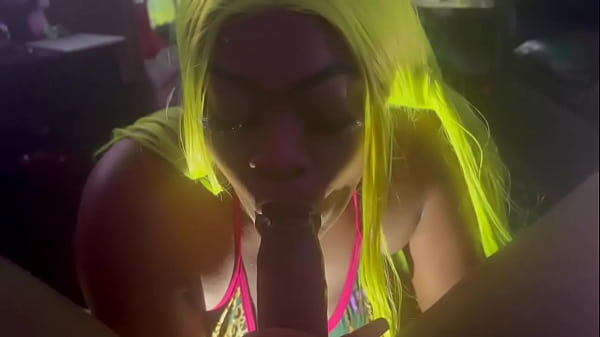 Alle sind verrückt nach DAHMER und ich habe das Fleisch meines Mannes aufgefressen