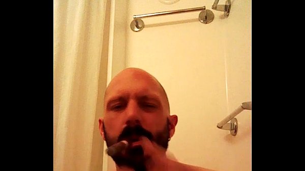 pipa per fumo di sperma e sega per sigaro